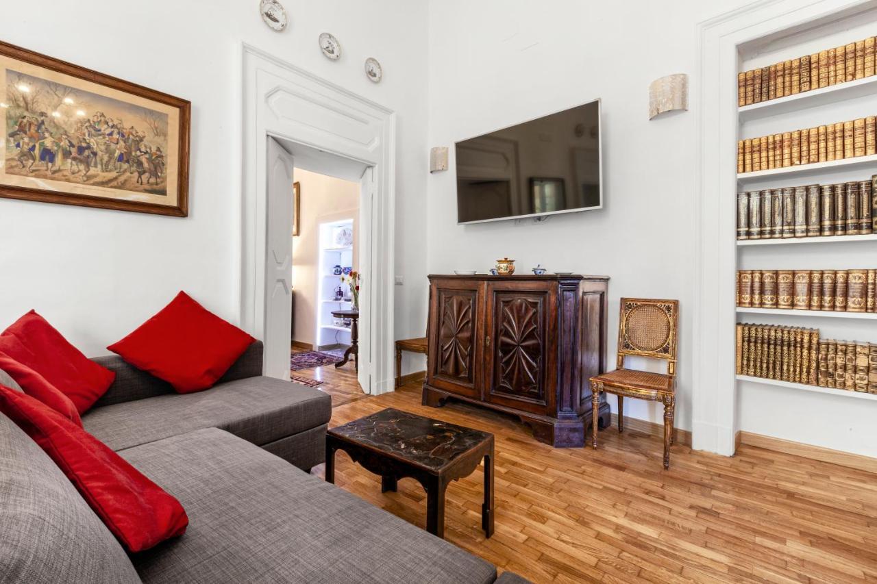 Teresella Suite Неаполь Екстер'єр фото